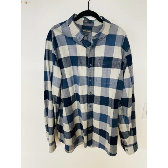 Eddie Bauer Classic Fit Flannel - Picture 1 of 3
